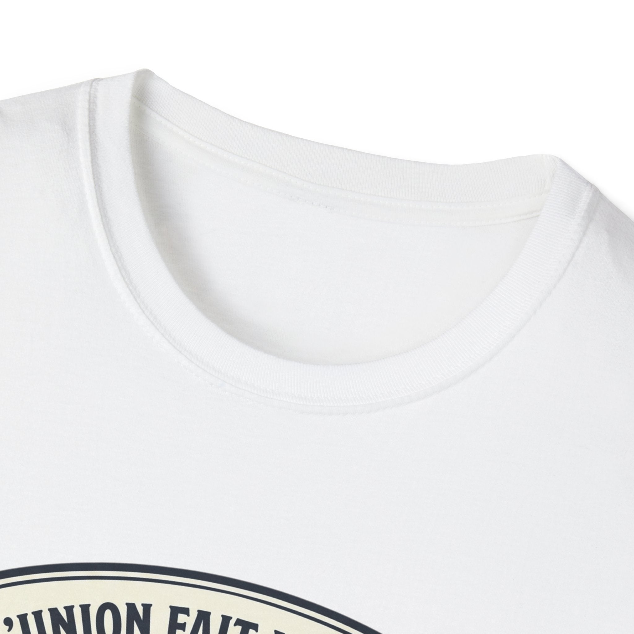 Haiti Vintage Crest T-Shirt — "L'union Fait la Force" Flag Tee