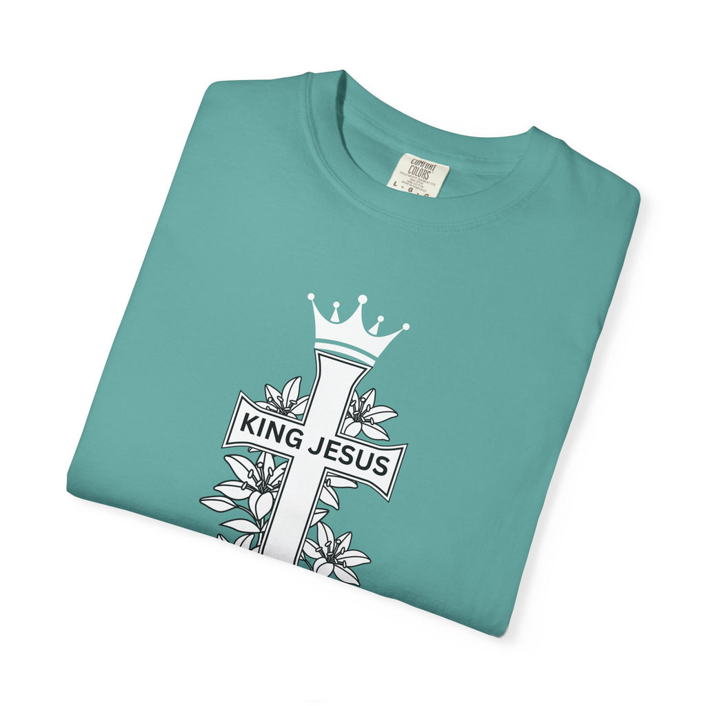 King Jesus Cross T-Shirt — Christian Faith Tee with Crown & Floral Graphic